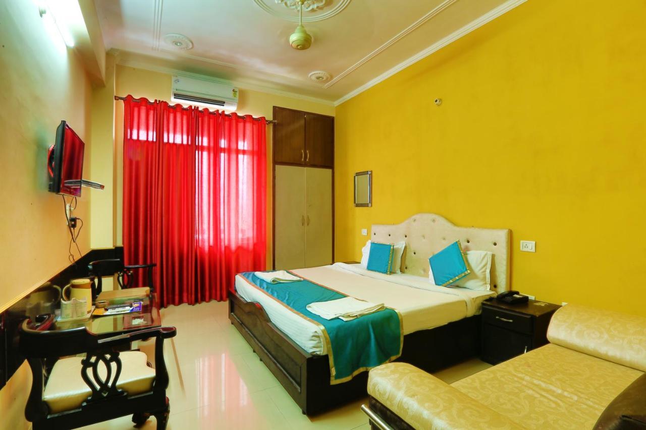 Hotel Paras Plaza Rishikesh Exterior photo